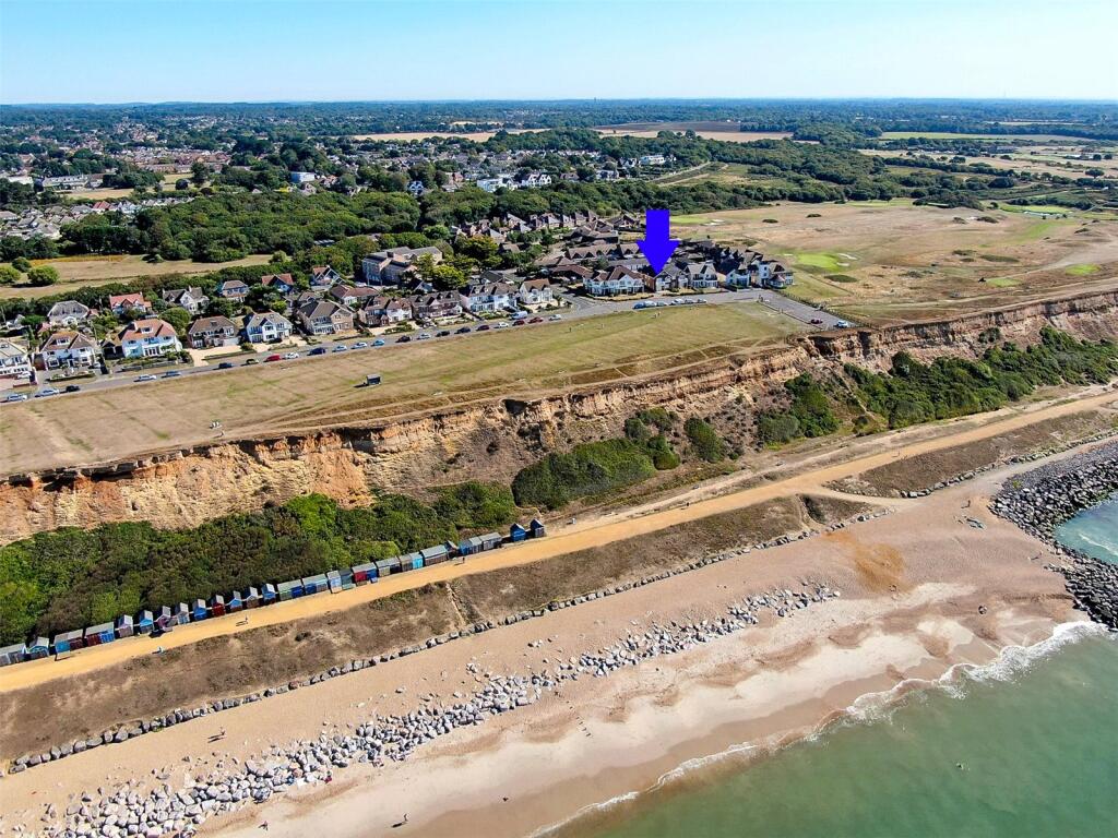 Additional image 14 of Seascape, 50-52 Marine Drive East, Barton on Sea, Hampshire, BH25