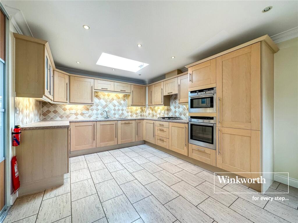 Additional image 4 of Golf Links Road, Ferndown, Dorset, BH22