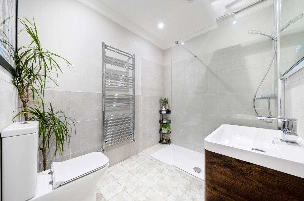 Additional image 22 of Lymington Road, Highcliffe, Christchurch, BH23