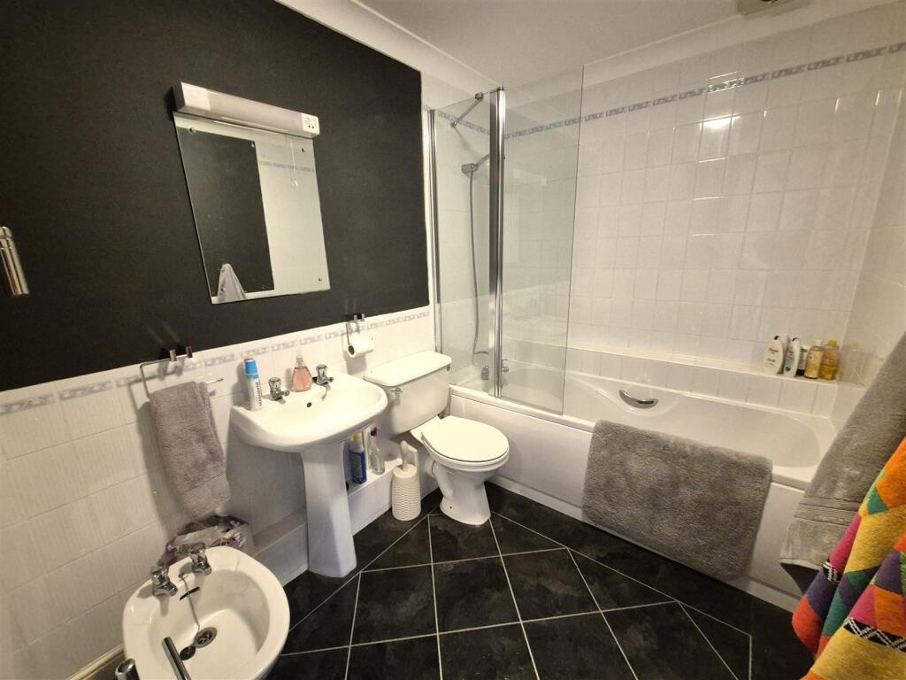 Additional image 12 of Barbers Gate, Poole