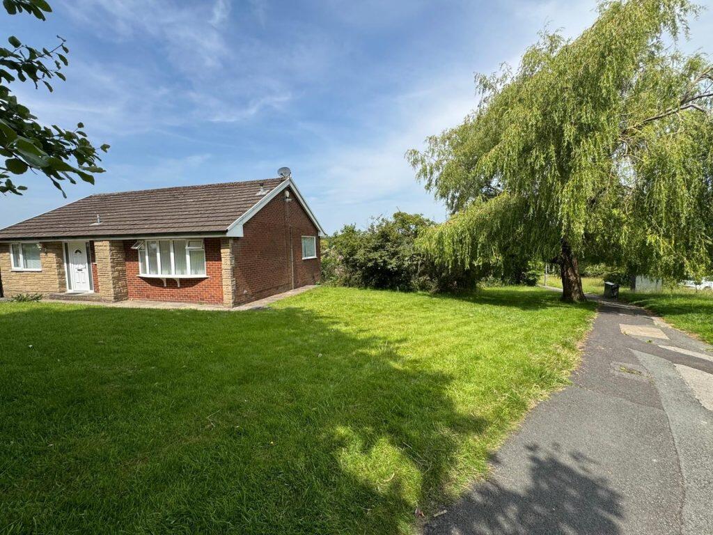 Property image for 9 Erskine Close, Ladybridge, Bolton, BL3 4UG