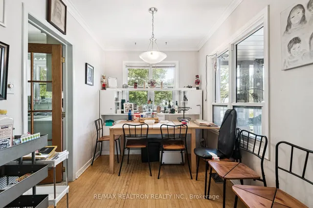 Additional image 2 of 4423 Lawrence Ave