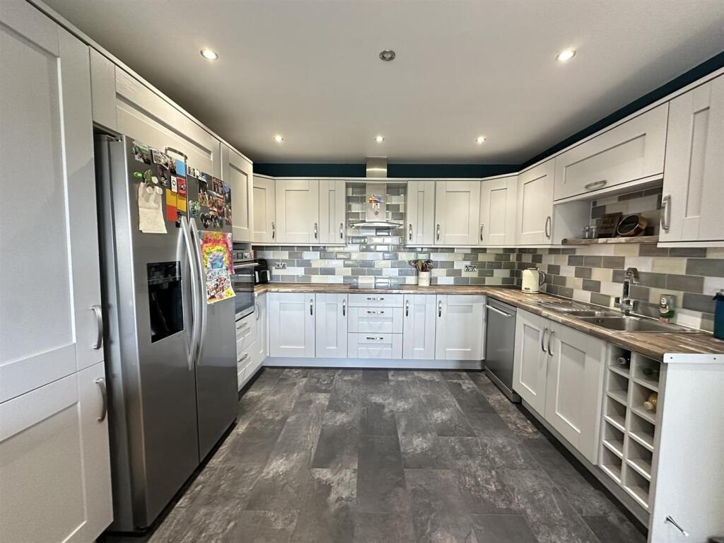 Additional image 11 of Box Tree Grove, Keighley