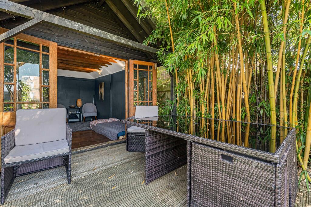 Additional image 14 of Gould Close, Welham Green, AL9