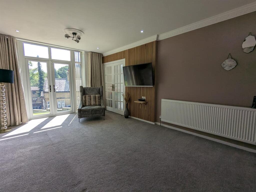 Additional image 6 of 12a, Chellow Lane Bradford, BD9 6AS