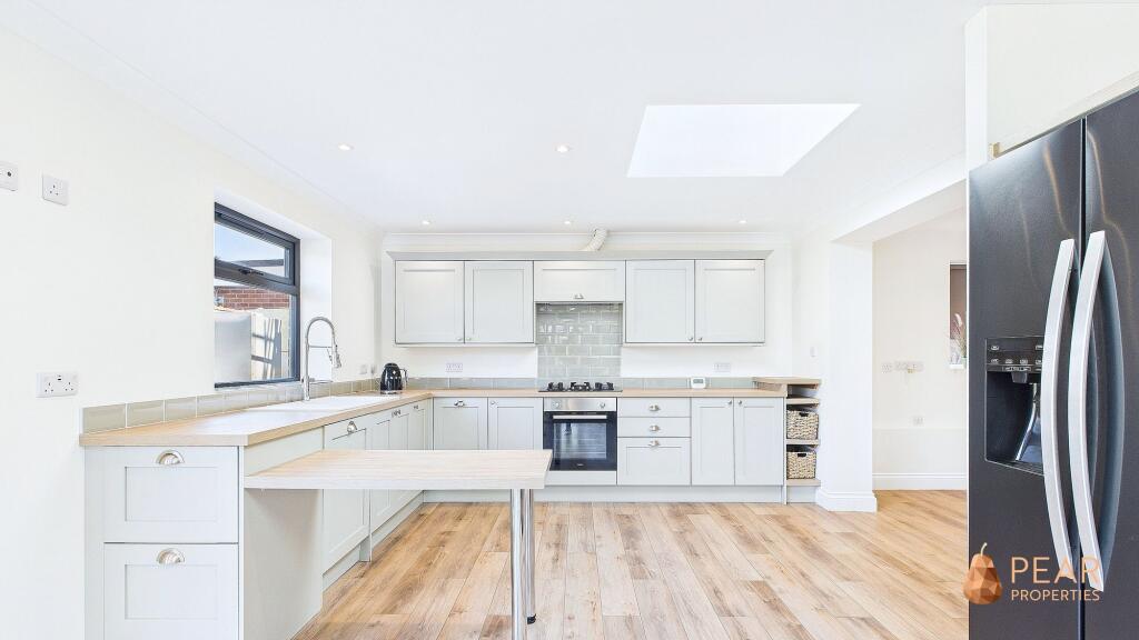 Additional image 6 of Arnside Close, Sompting, BN15