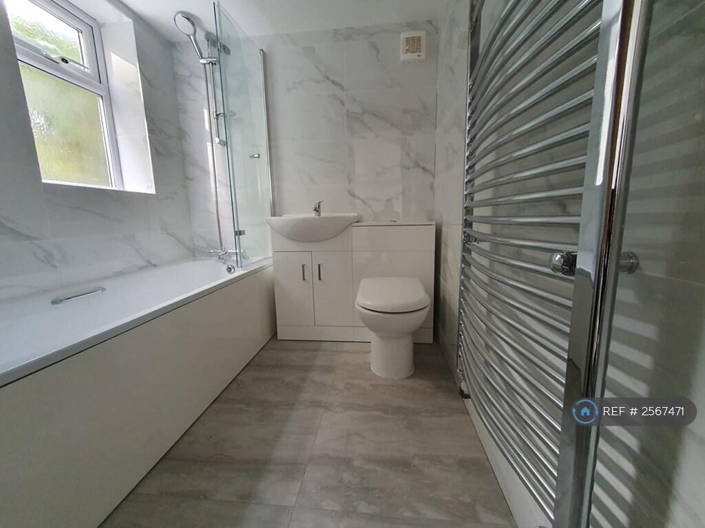 Additional image 10 of Hyde View Road, Harpenden, AL5