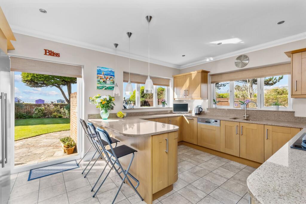 Additional image 30 of Sea Avenue, Rustington, BN16