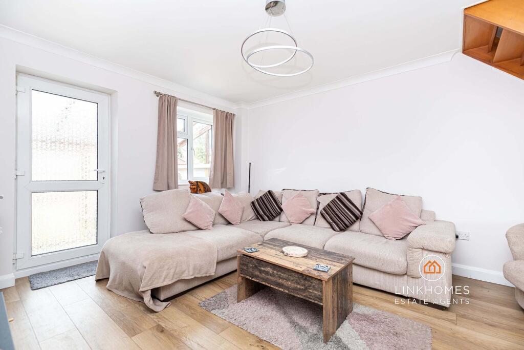 Additional image 4 of Chetnole Close, Poole, BH17