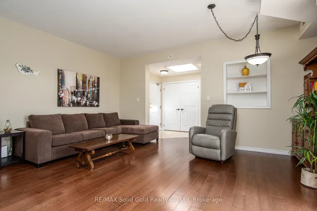 Additional image 8 of 3267 King St Unit 604