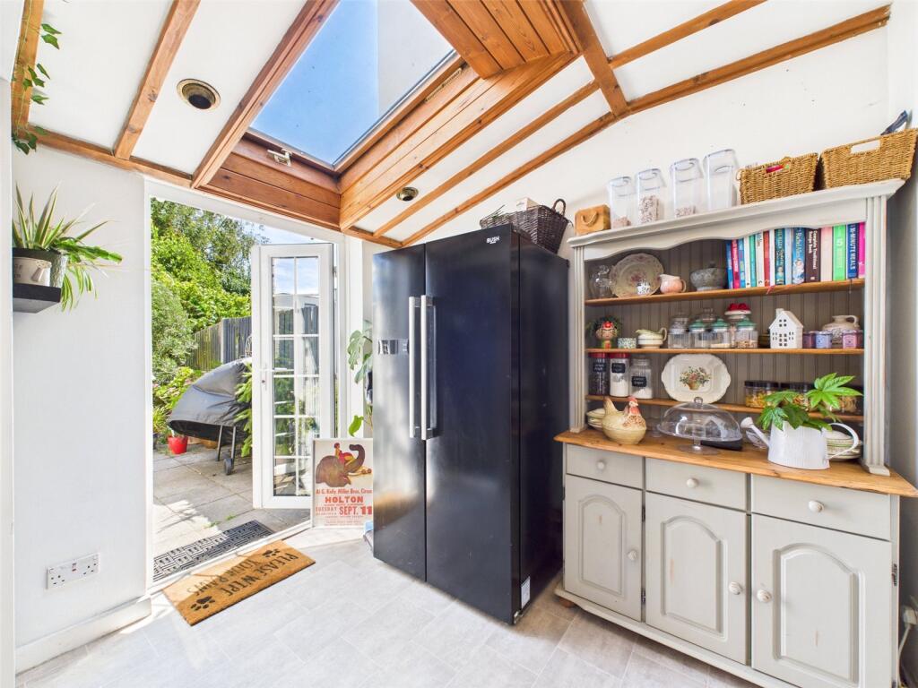 Additional image 14 of Avon Buildings, Christchurch, Dorset, BH23