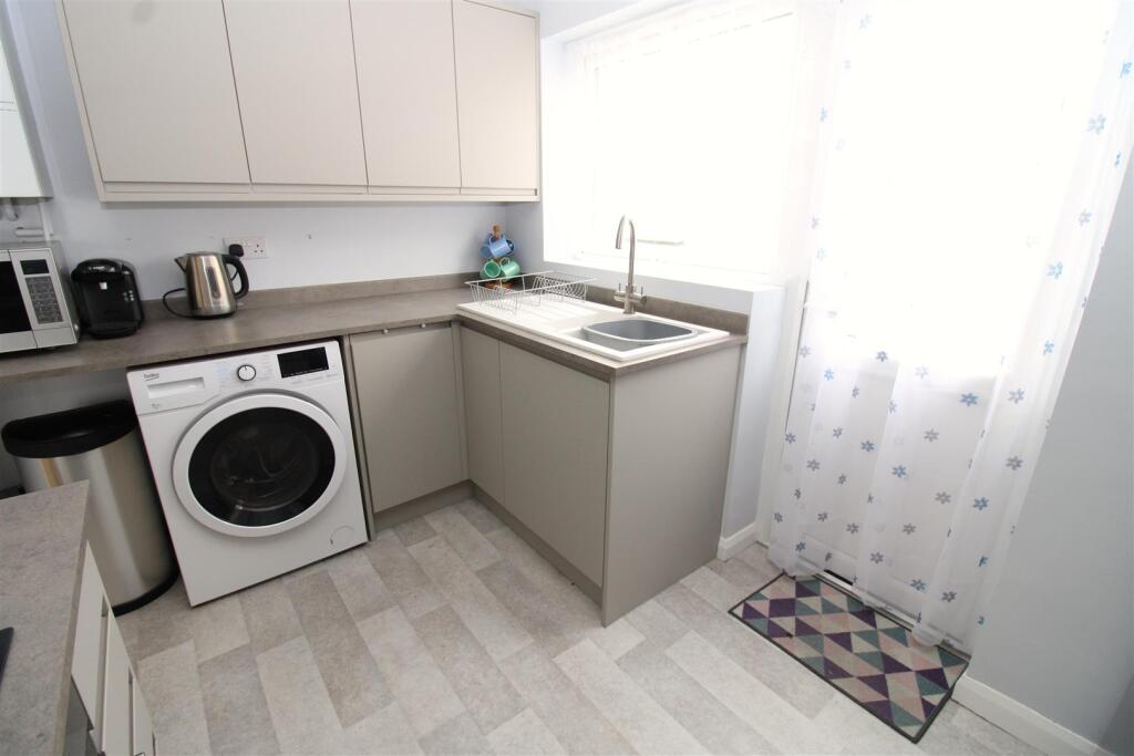 Additional image 10 of Windward Close, Littlehampton