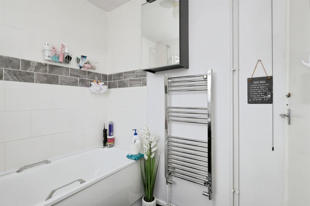 Additional image 14 of Foxglove Road, Eastbourne