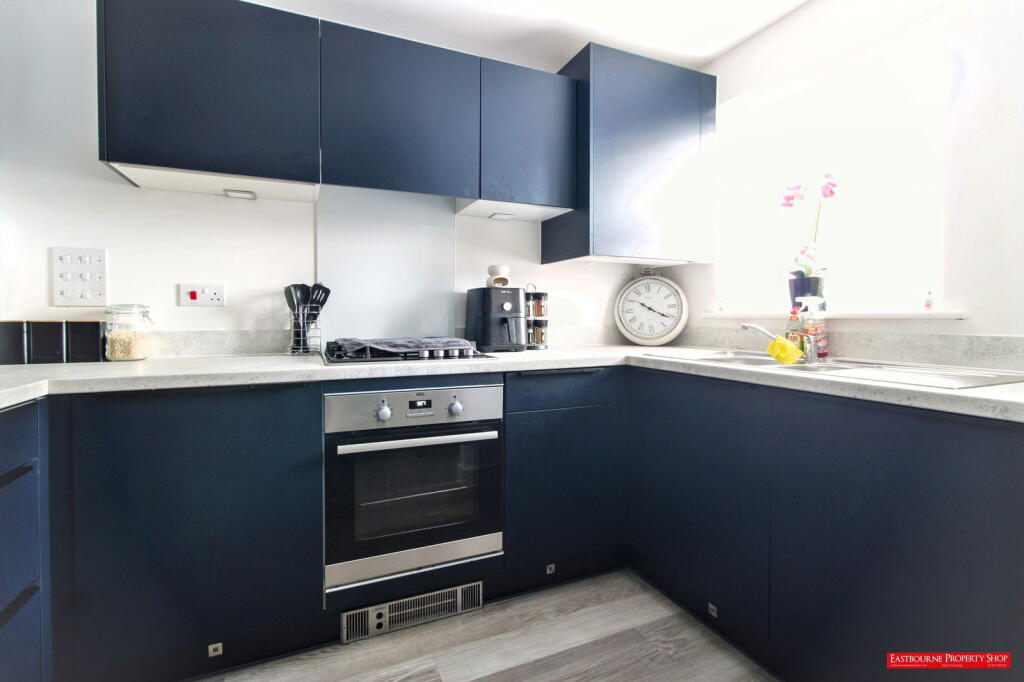 Additional image 7 of Towers Road, Eastbourne, BN24 5HZ