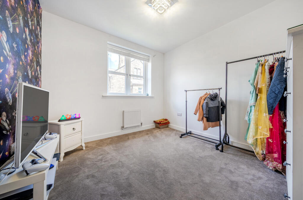 Additional image 9 of Hutton Hall Drive, Bradford, West Yorkshire, BD2