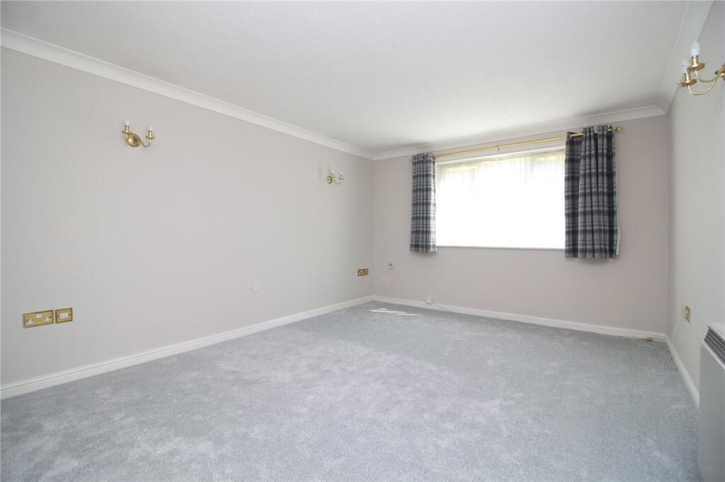 Additional image 4 of Barrs Avenue, New Milton, Hampshire, BH25