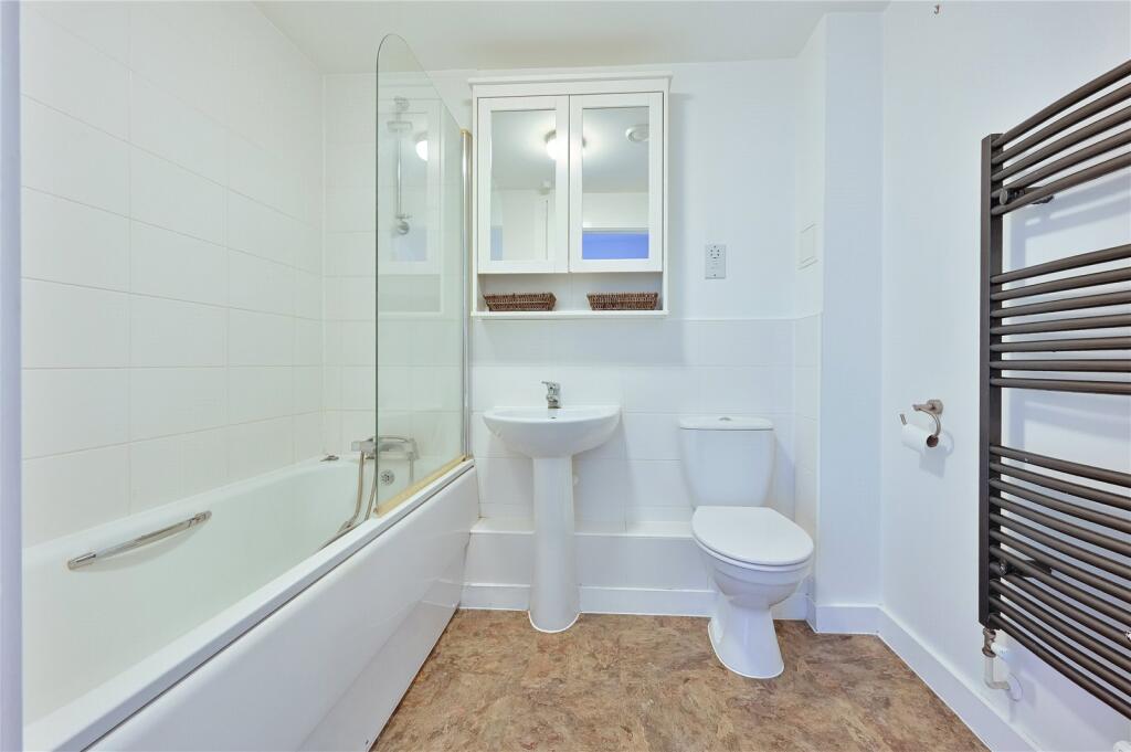 Additional image 5 of Whitley Court Newsom Place, Hatfield Road, St. Albans, Hertfordshire