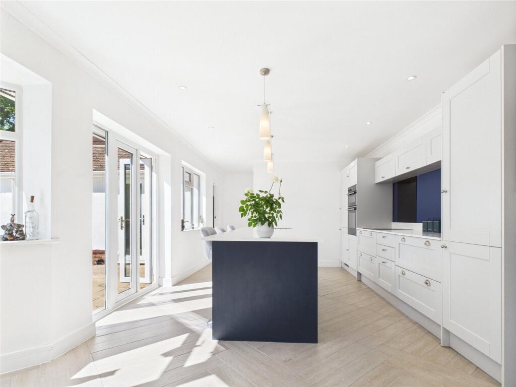 Additional image 10 of Woodhayes Avenue, Highcliffe, Dorset, BH23