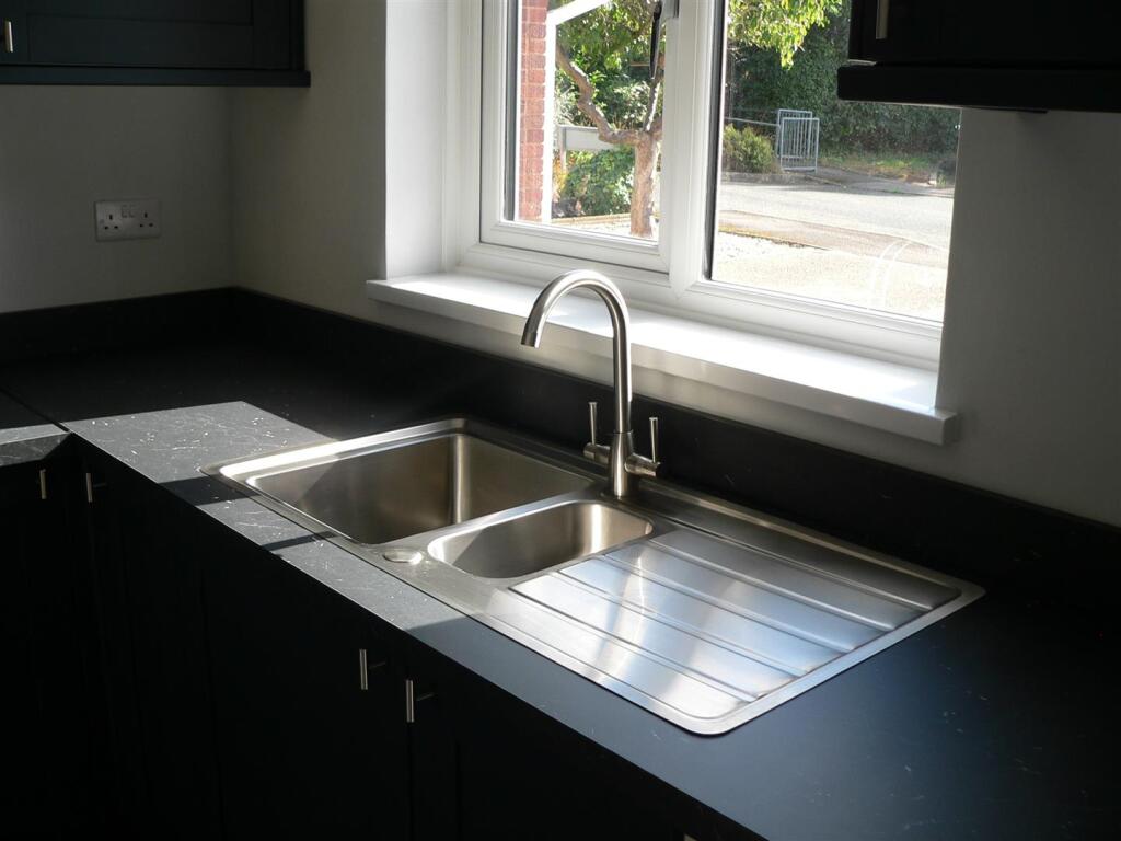 Additional image 7 of Abbotswood Close, Redditch