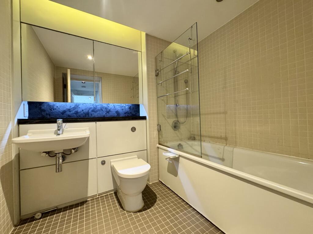 Additional image 4 of Beetham Tower