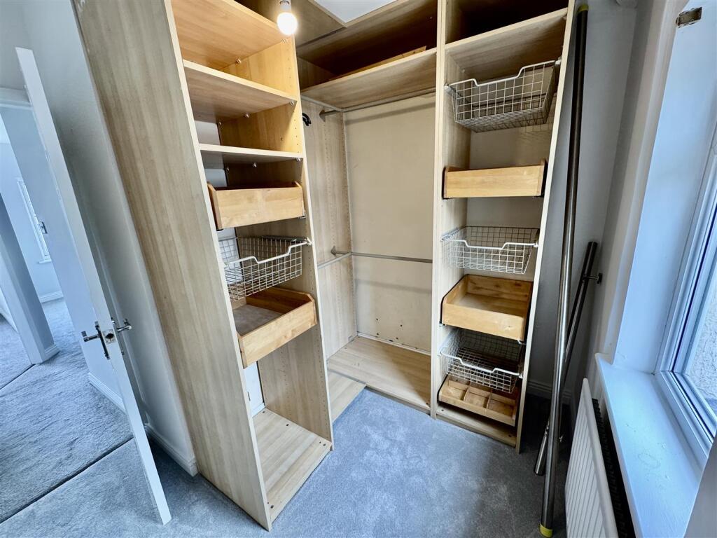 Additional image 11 of Bradford Road, Riddlesden, Keighley, BD21 4EZ