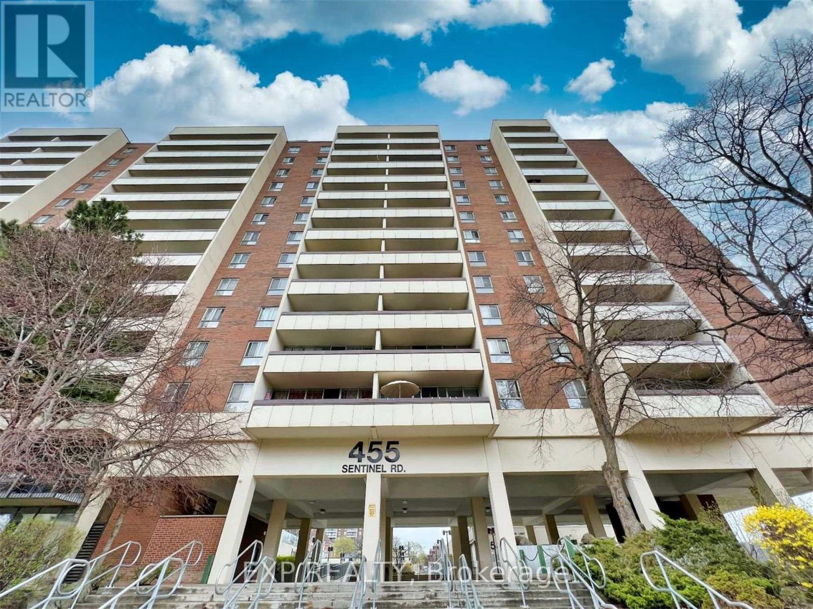 Primary image of 802 - 455 SENTINEL ROAD|Toronto (York University Heights), Ontario M3J1V5