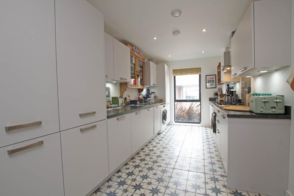 Additional image 15 of Macauley Drive, Eastbourne, BN23 5BU