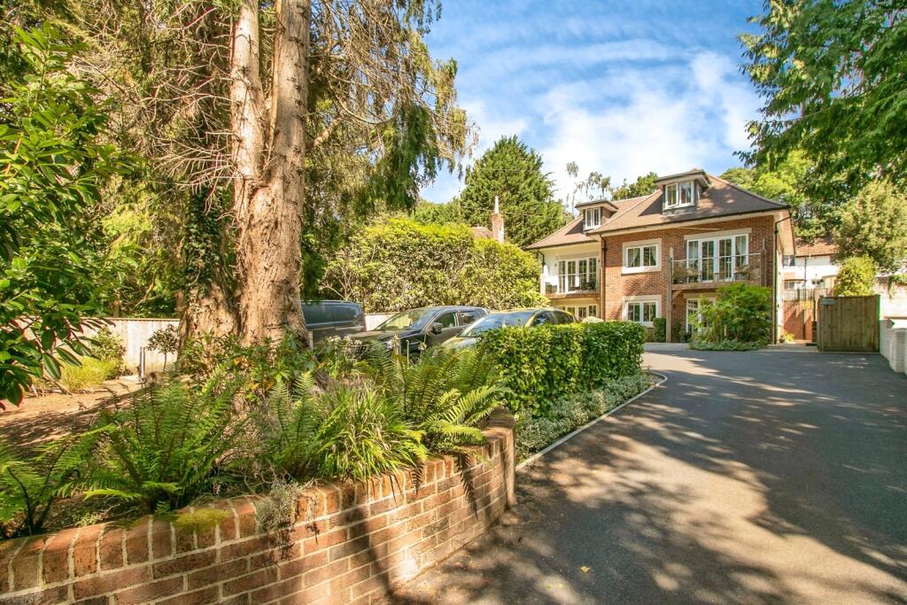 Queens Park Avenue, Bournemouth, Dorset, BH8