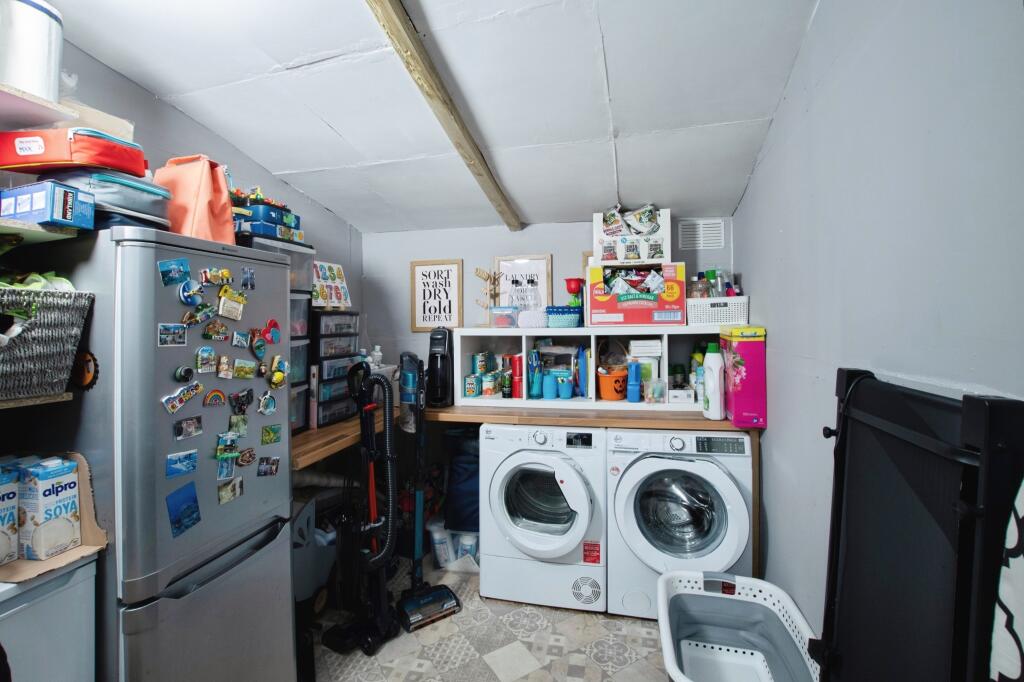 Additional image 16 of Buckthorn Close, Poole, BH17