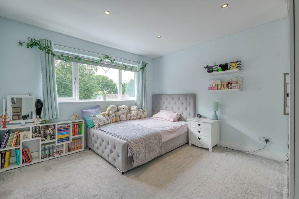 Additional image 22 of Birmingham Road, Marlbrook, B61