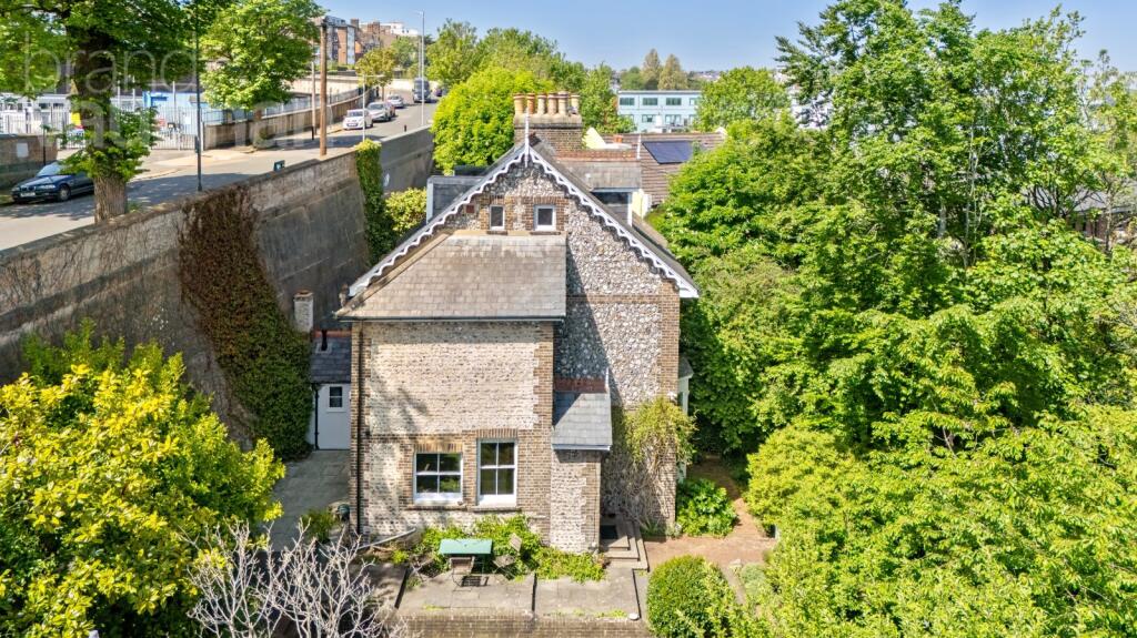 Additional image 41 of Lovers Walk, Brighton, East Sussex, BN1