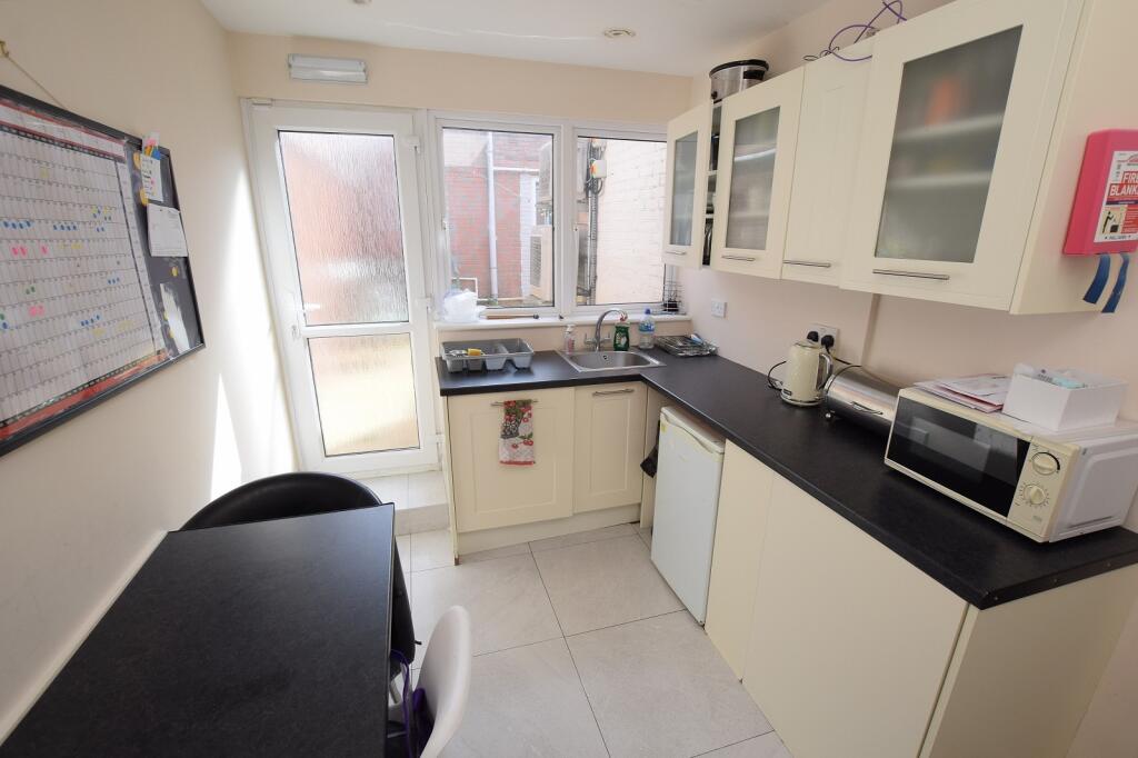 Additional image 7 of Old Milton Road, New Milton, Hampshire. BH25 6DQ