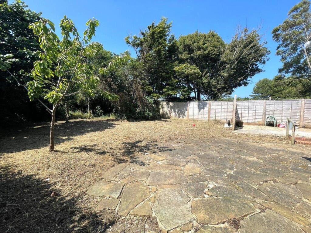 Additional image 14 of Central Avenue, Telscombe Cliffs, BN10 7NB