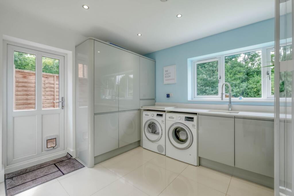 Additional image 11 of Birmingham Road, Marlbrook, B61