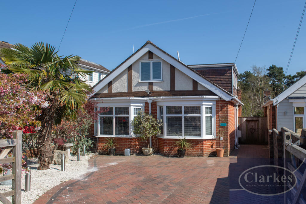 Beautiful Home, Pine Vale Crescent