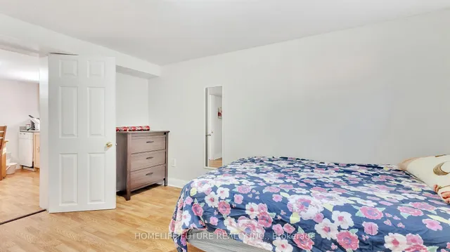 Additional image 31 of 6 De Quincy Blvd