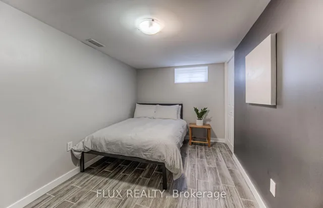 Additional image 19 of 98 Harber Ave