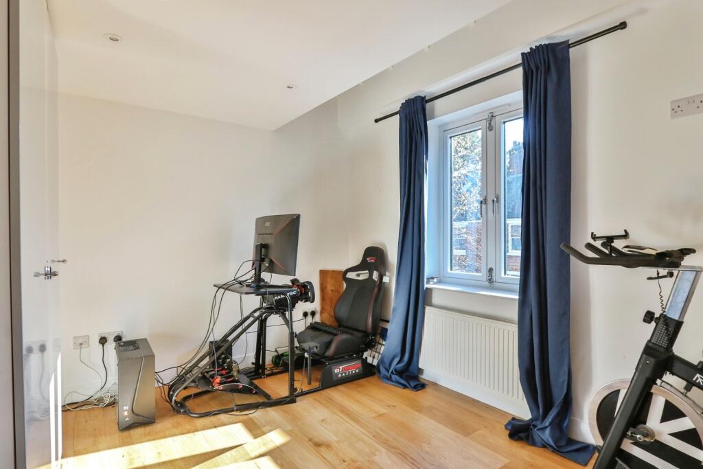 Additional image 14 of Glencoe Road, Poole, BH12