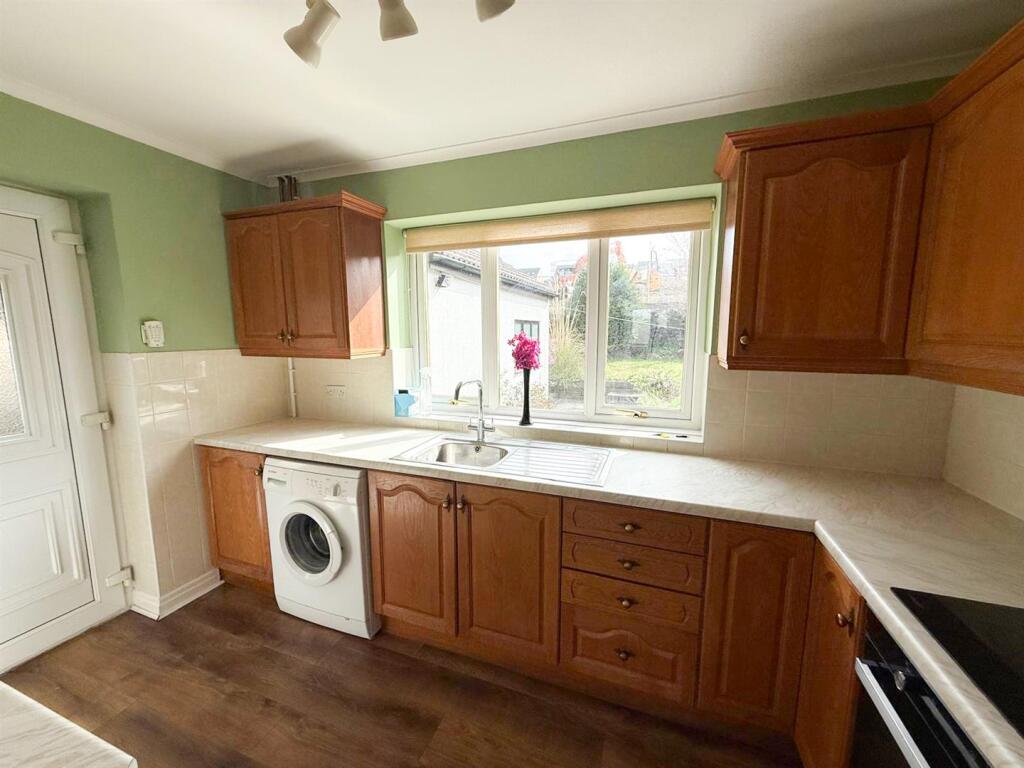 Additional image 3 of Greenacres Drive, Keighley