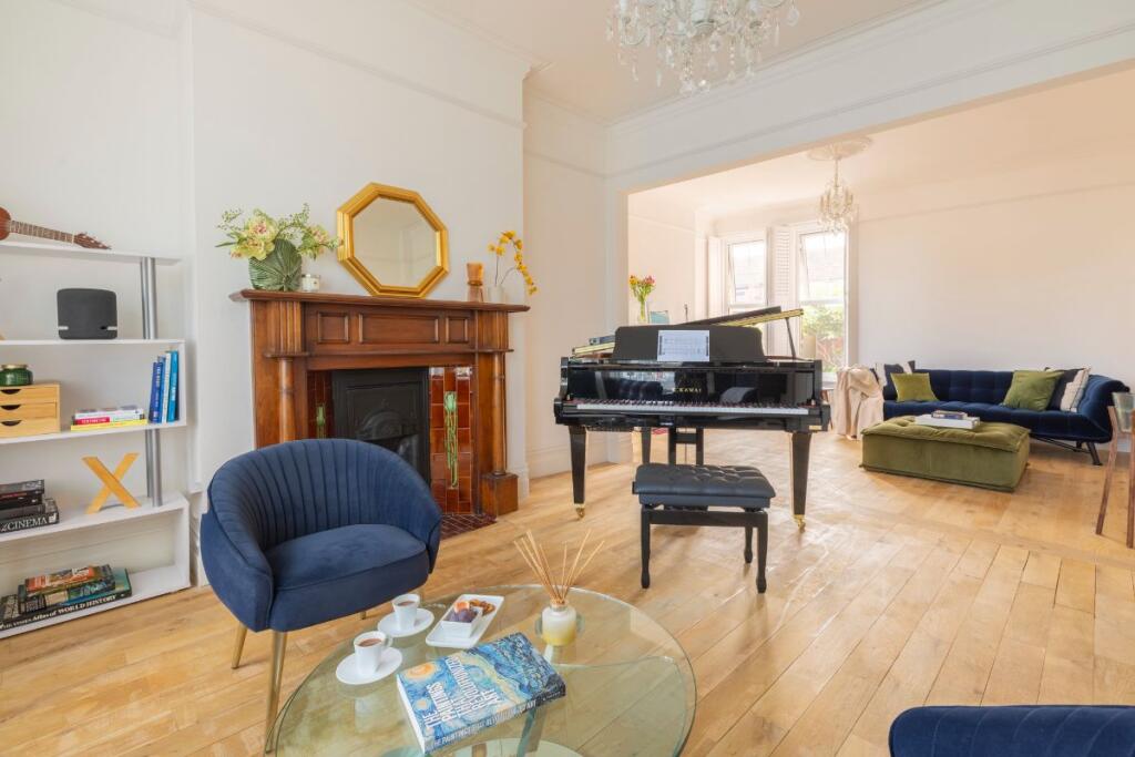 Additional image 4 of Royal Parade, Eastbourne