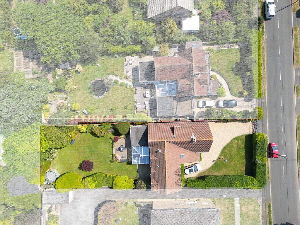 Additional image 20 of Barton Wood Road, Barton On Sea, New Milton, Hampshire. BH25 7NN