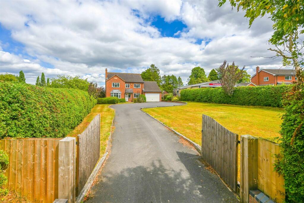 Additional image 27 of Stratford Road, Wootton Wawen, Henley in Arden