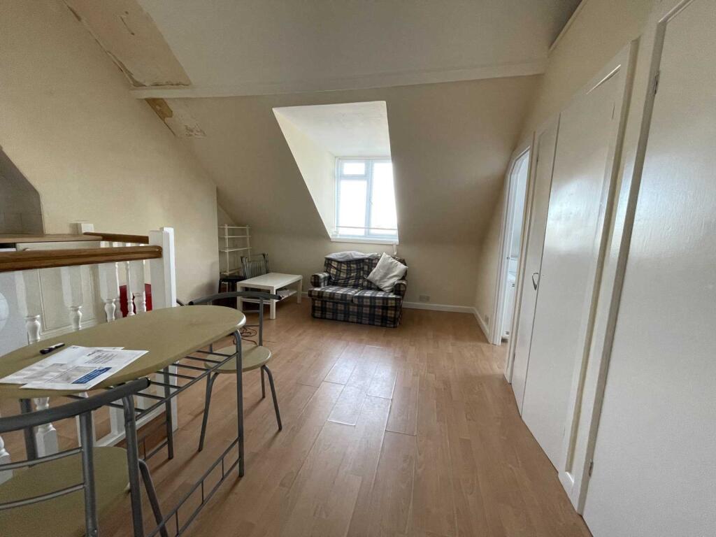 Additional image 10 of Please apply online only Lansdowne