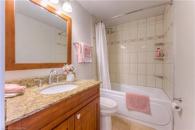 Additional image 23 of 30 Pepperwood Cres