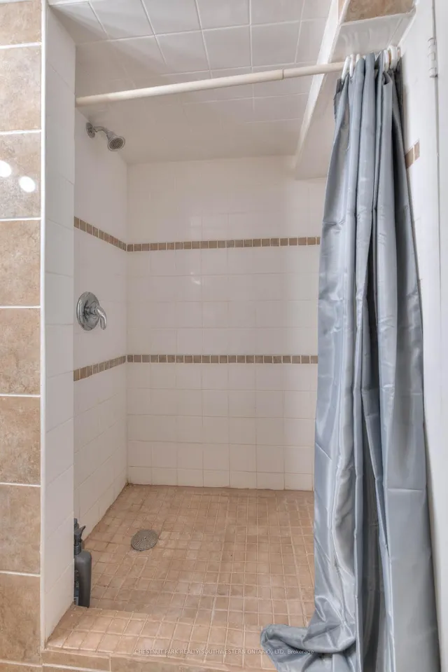 Additional image 33 of 34 Monteagle Cres