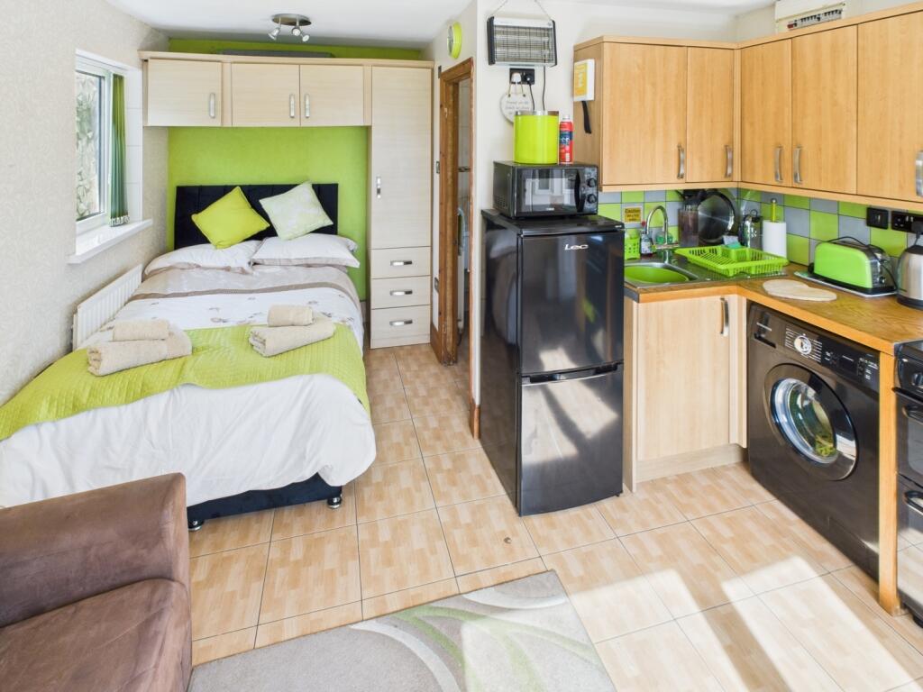 Additional image 15 of Tyersal Road, Bradford