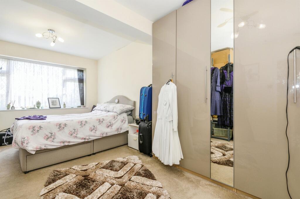 Additional image 5 of Newhall Drive, BRADFORD