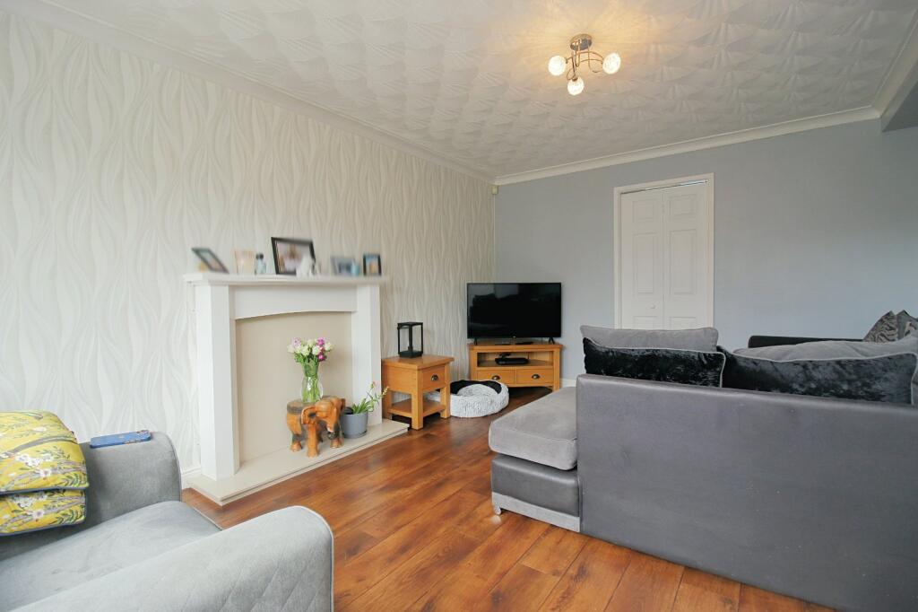 Additional image 3 of Peveril Mount, Bradford, BD2