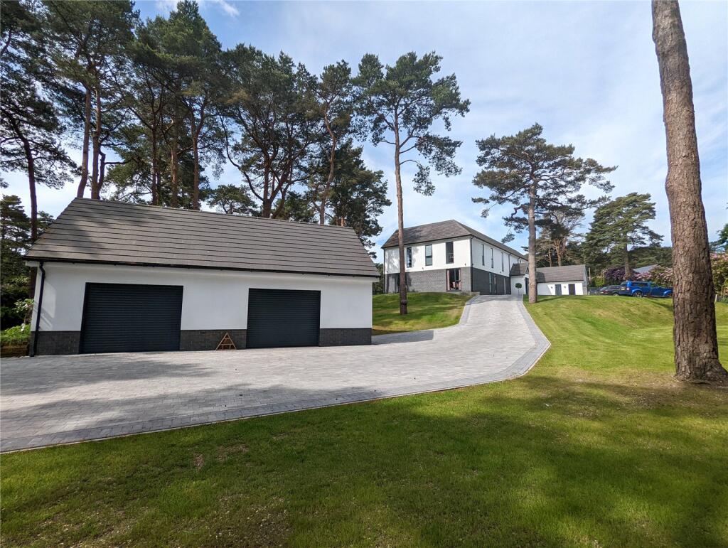 Additional image 30 of Avon Castle Drive, Ringwood, BH24