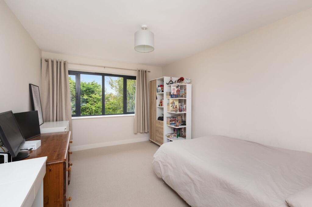 Additional image 21 of The Roundway, Rustington, BN16